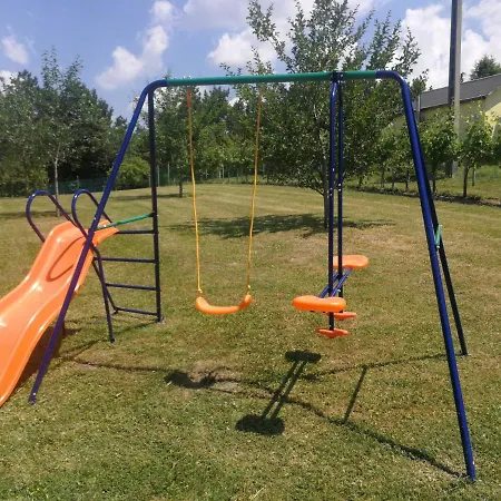 Bottyahat Ferienhaus Rezi
